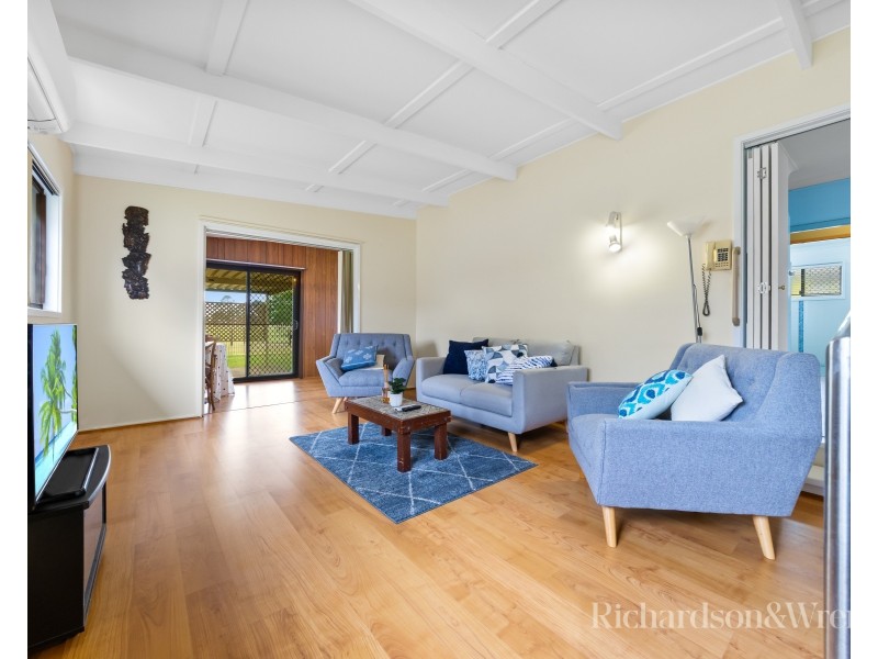26 Robin Crescent, Woy Woy NSW 2256