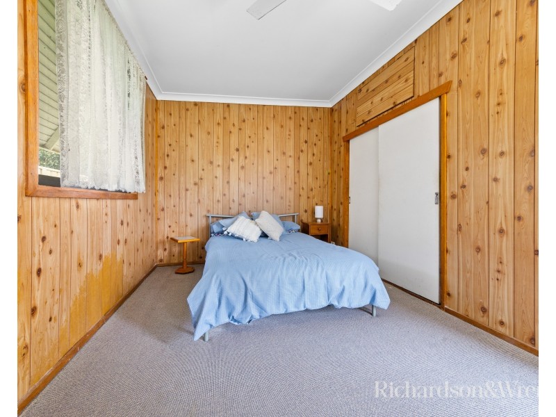 26 Robin Crescent, Woy Woy NSW 2256