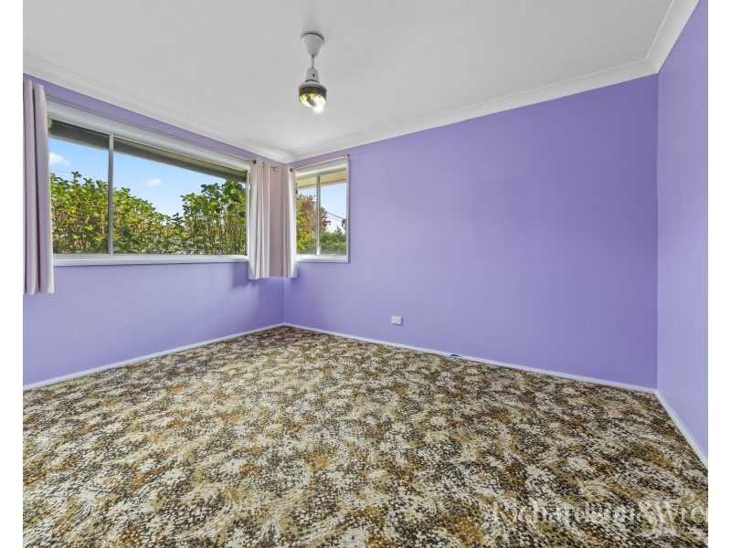 4 Lovell Road, Umina Beach NSW 2257
