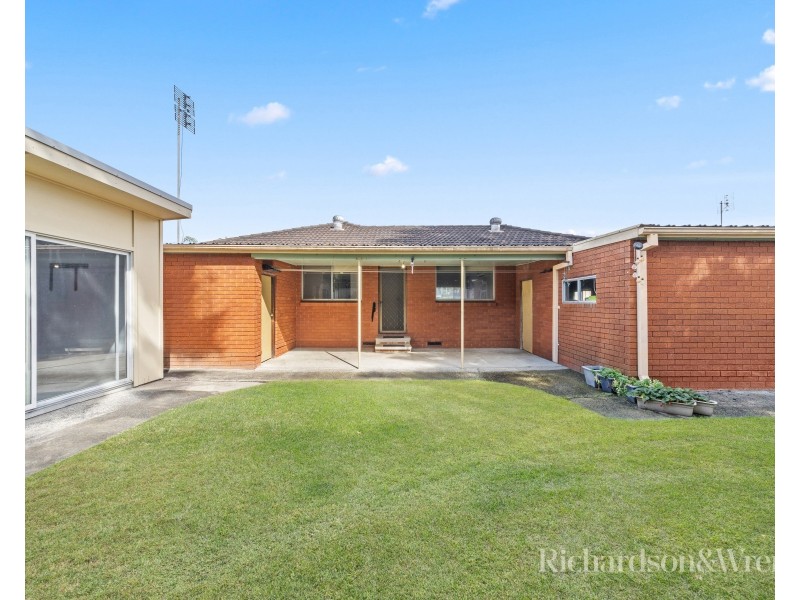 4 Lovell Road, Umina Beach NSW 2257