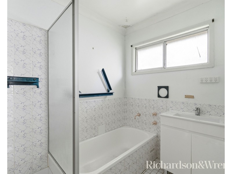 54 Bluefish Crescent, Tascott NSW 2250