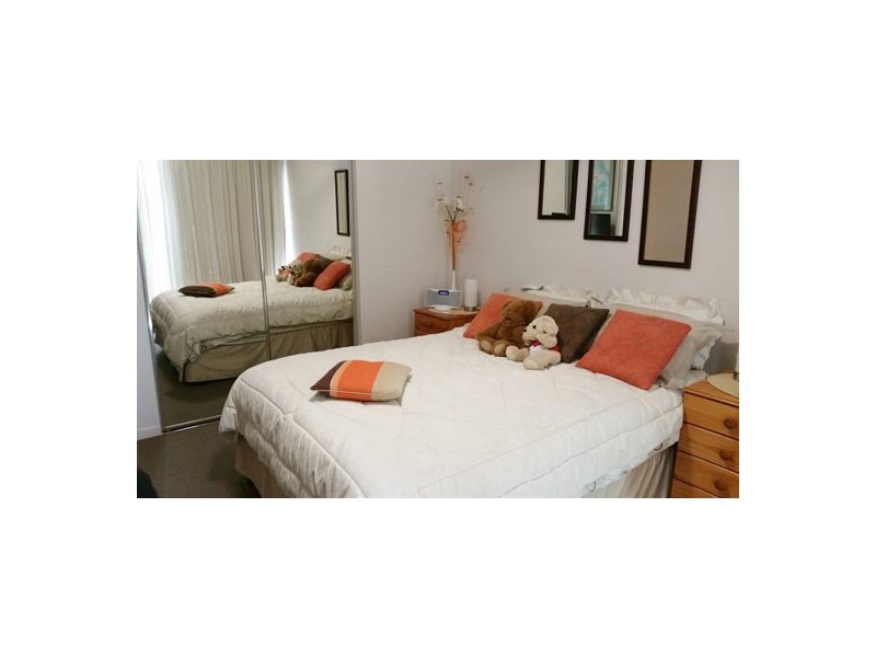 Hope Island QLD 4212