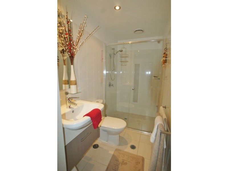 Hope Island QLD 4212