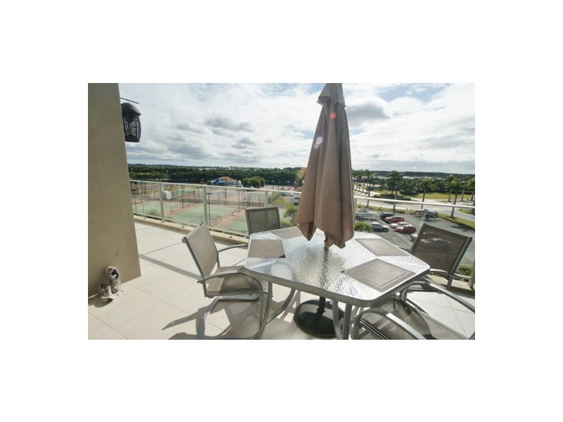 Hope Island QLD 4212