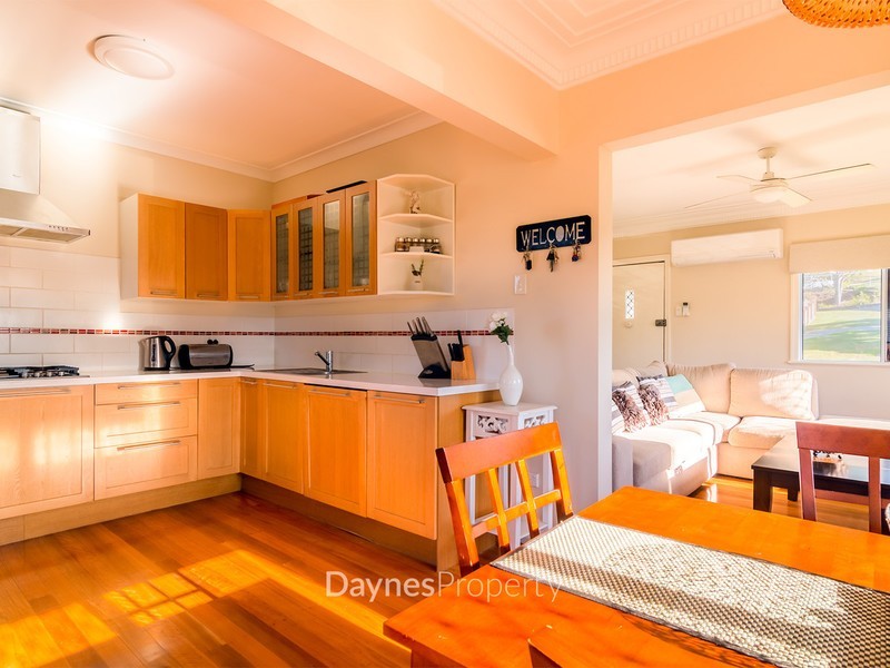 119 Nursery Road, Holland Park West QLD 4121