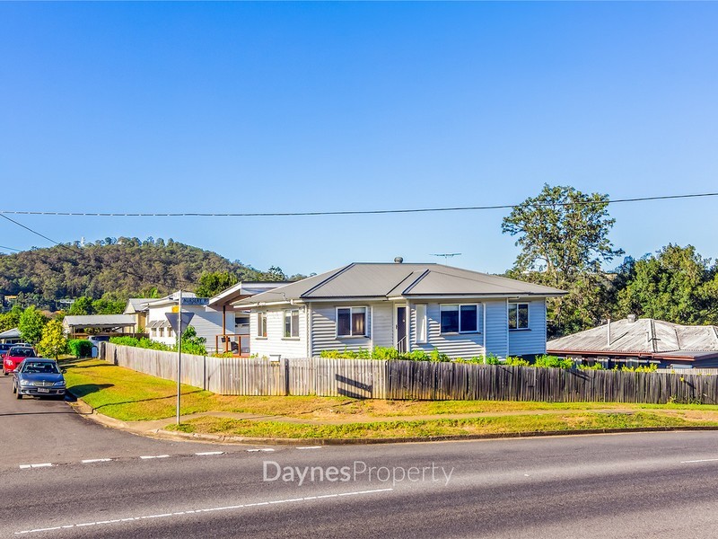 119 Nursery Road, Holland Park West QLD 4121