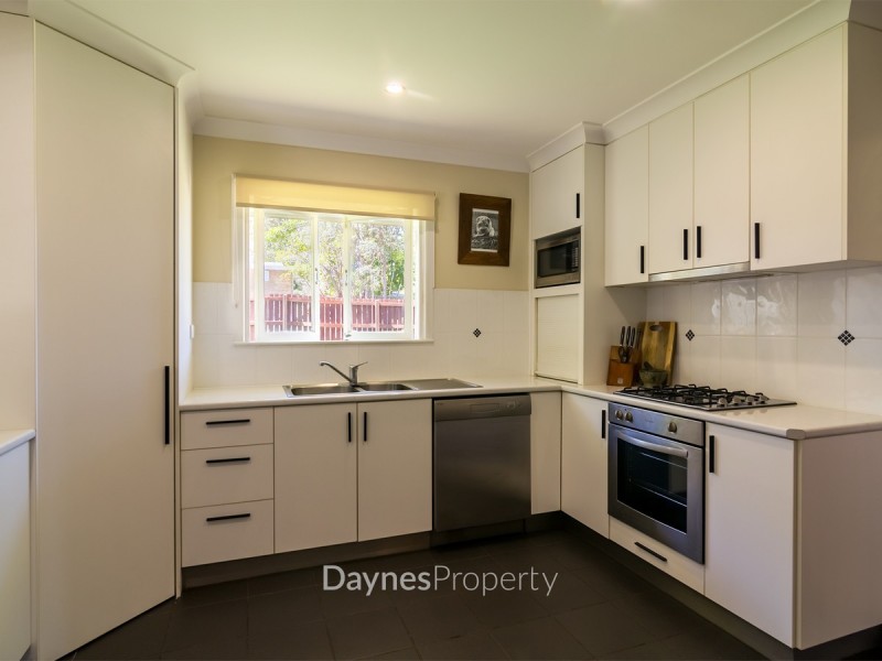 19 Luprena Street, Mansfield QLD 4122