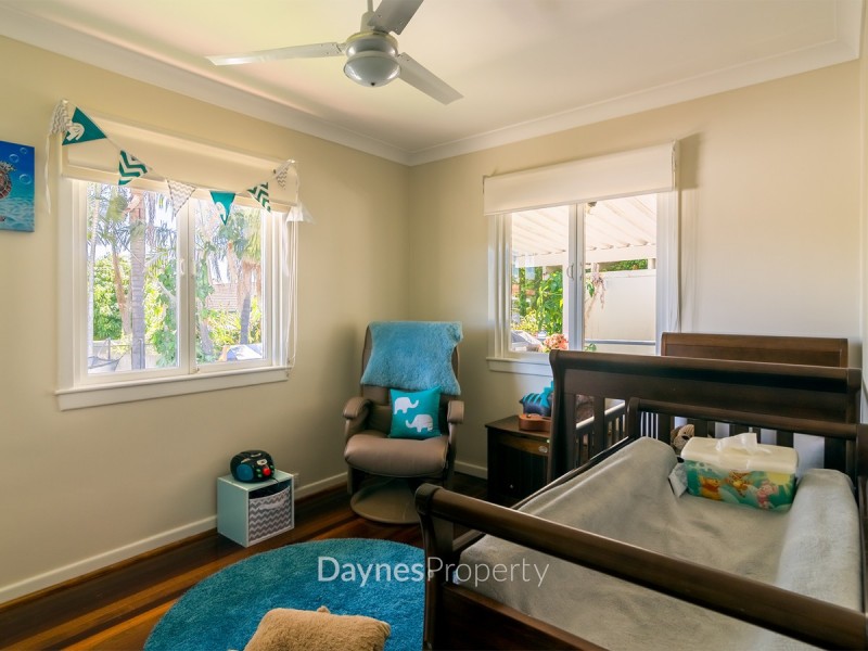 19 Luprena Street, Mansfield QLD 4122