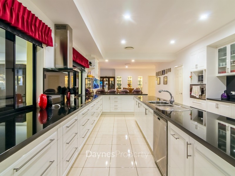 39-43 Woodend Court, Park Ridge QLD 4125