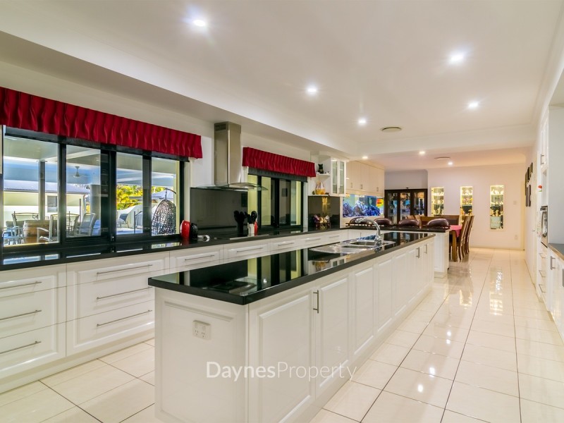 39-43 Woodend Court, Park Ridge QLD 4125