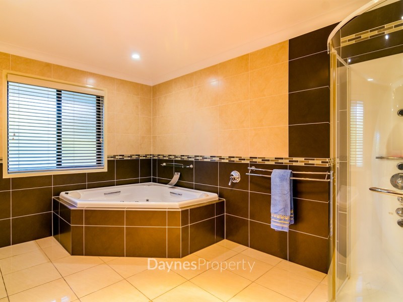 39-43 Woodend Court, Park Ridge QLD 4125