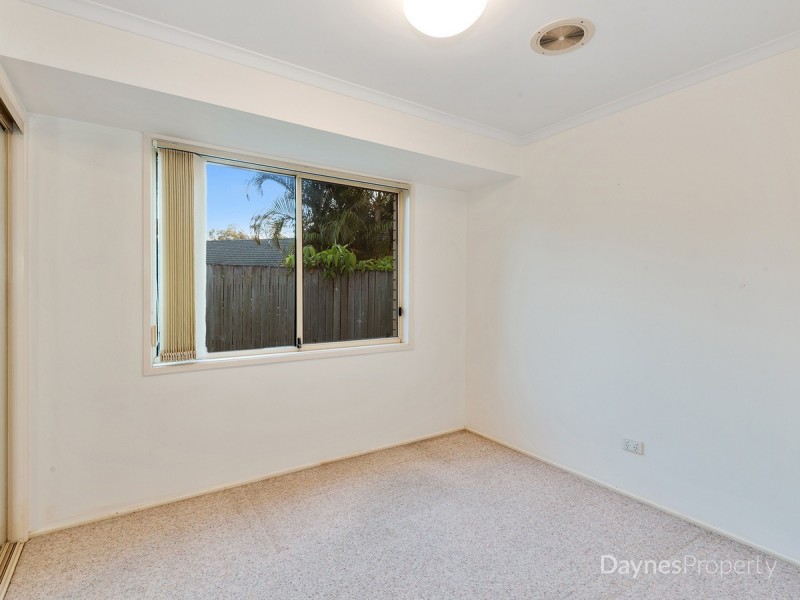 11 Chotai Place, Coopers Plains QLD 4108