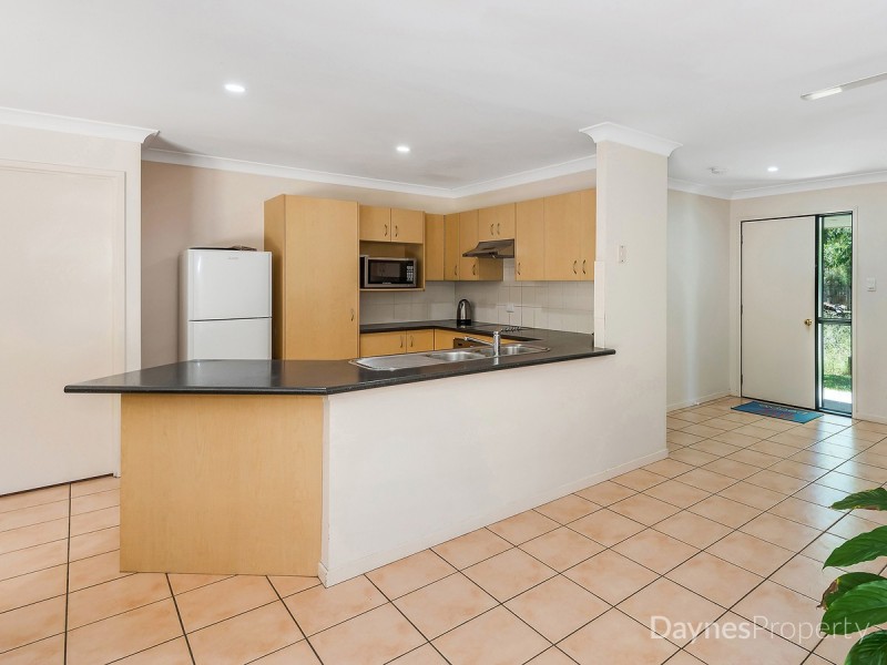 16 North Place, Acacia Ridge QLD 4110