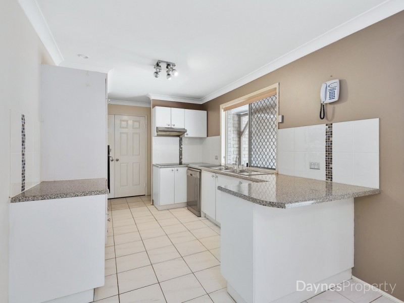 1 Lochore Court, Crestmead QLD 4132