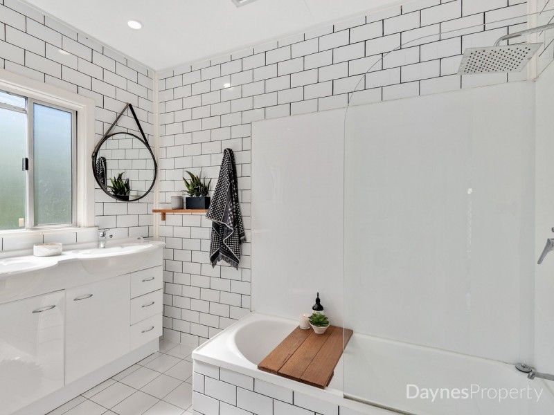 19 Sussex Road, Acacia Ridge QLD 4110