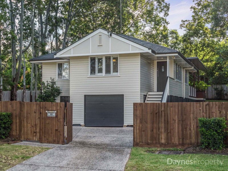 22 Pond Street, Mount Gravatt East QLD 4122