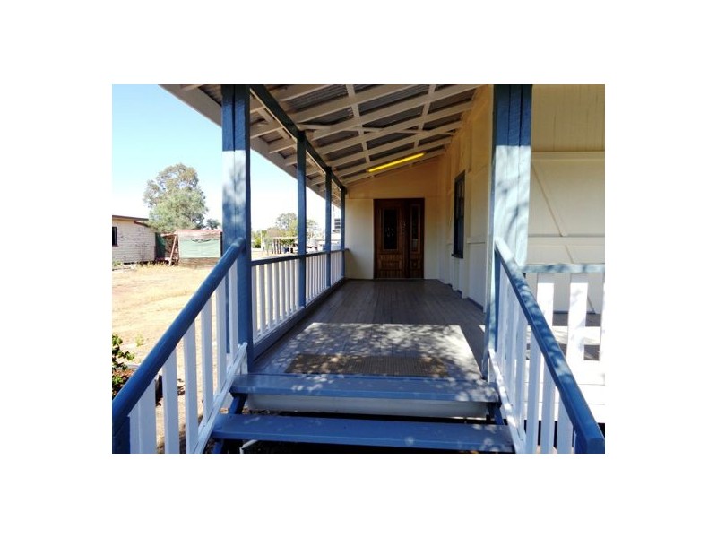 6 KILLARNEY STREET, Dulacca QLD 4425