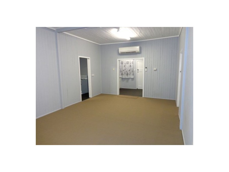 6 KILLARNEY STREET, Dulacca QLD 4425