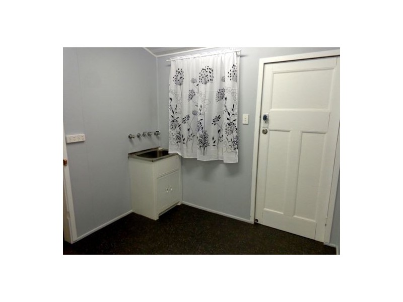 6 KILLARNEY STREET, Dulacca QLD 4425