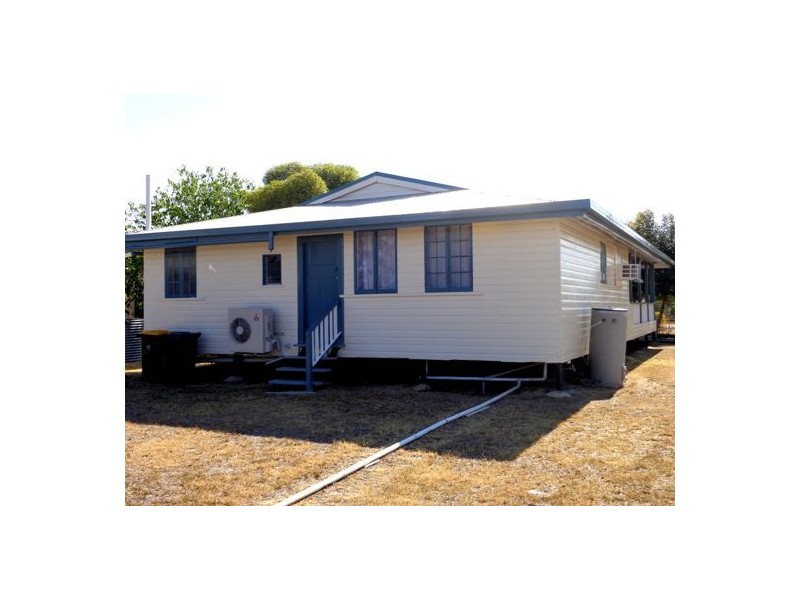 6 KILLARNEY STREET, Dulacca QLD 4425