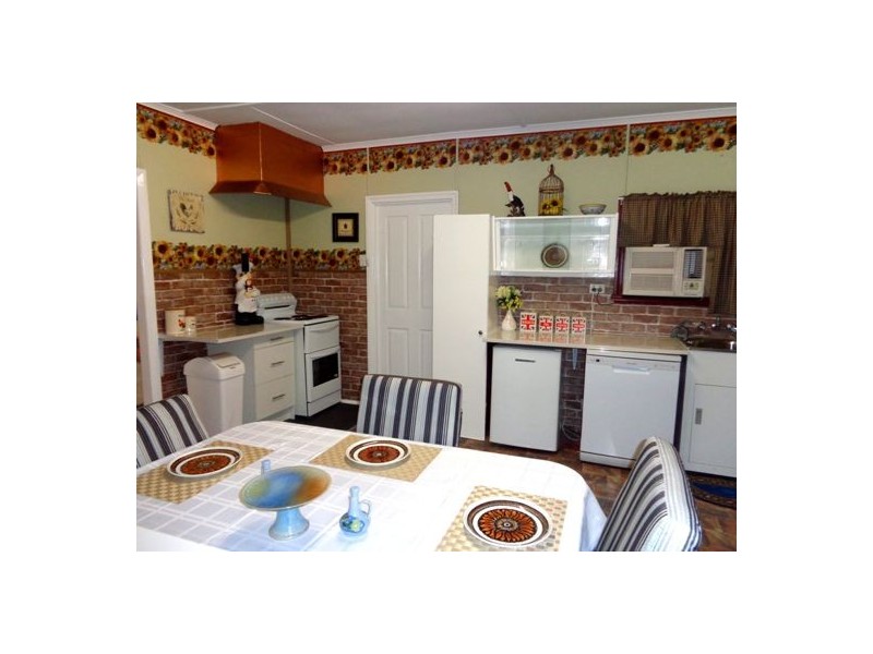 22 KABOON STREET, Yelarbon QLD 4388