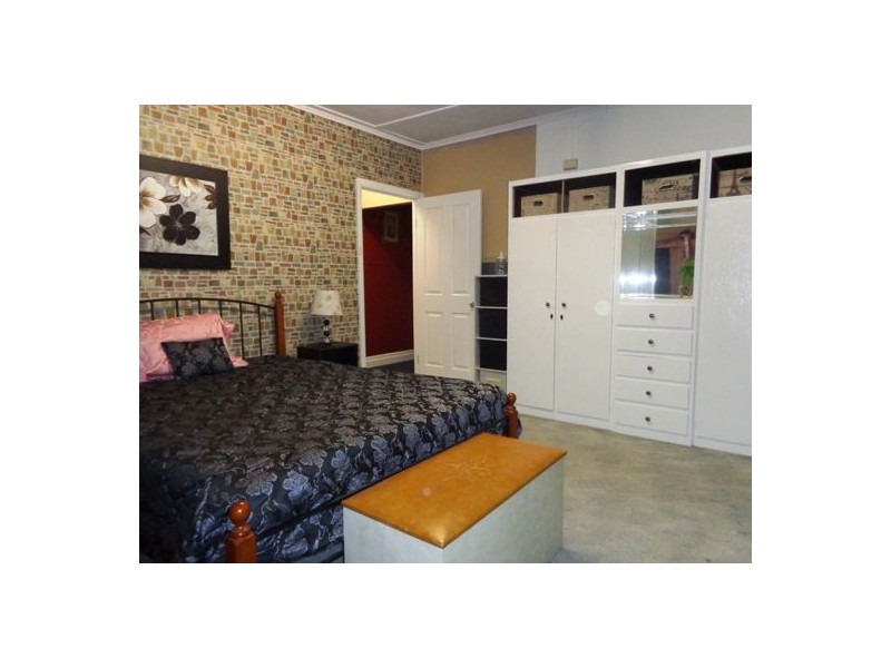 22 KABOON STREET, Yelarbon QLD 4388