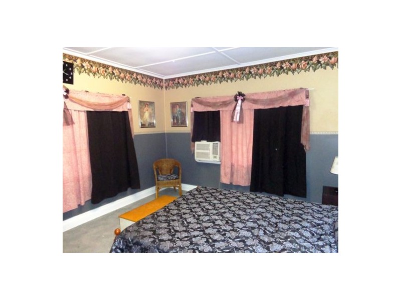 22 KABOON STREET, Yelarbon QLD 4388