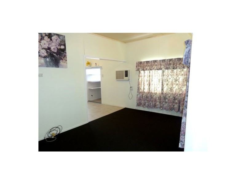28 KABOON STREET, Yelarbon QLD 4388