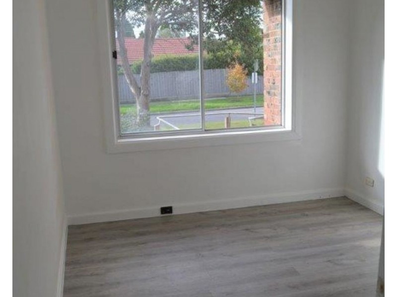 5 Henty Street, Reservoir VIC 3073