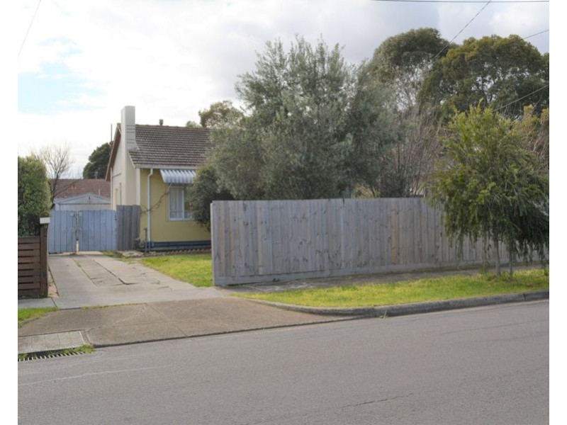 64 Blake Street, Reservoir VIC 3073