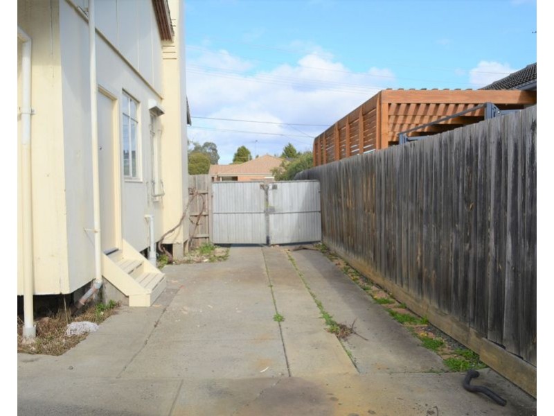 64 Blake Street, Reservoir VIC 3073