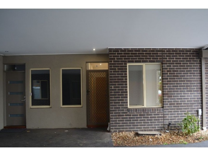 3/68 Wheatsheaf Road, Glenroy VIC 3046