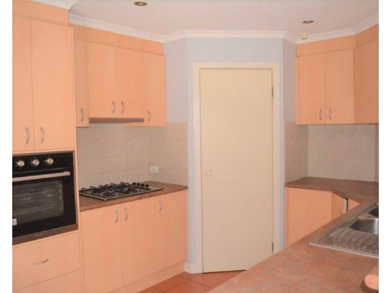 7 Prospector Drive, Cairnlea VIC 3023