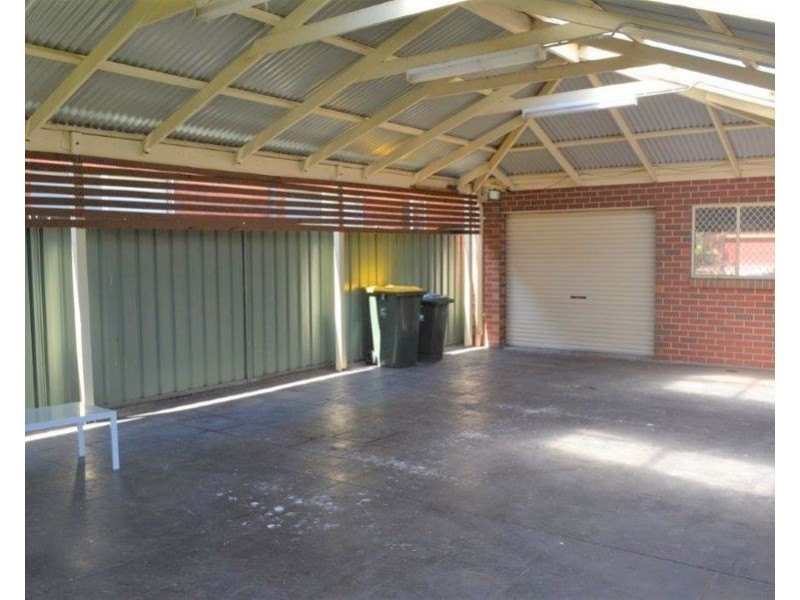 7 Prospector Drive, Cairnlea VIC 3023