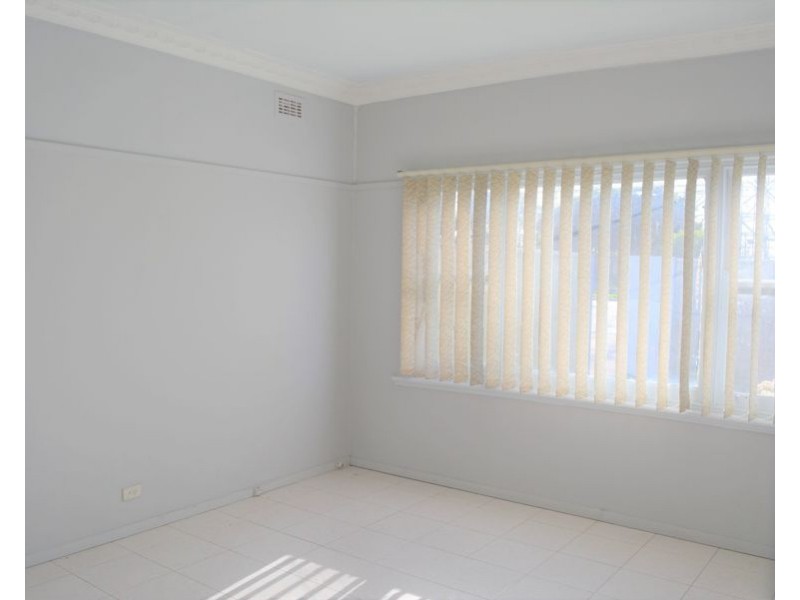 7 Mahoneys Road, Reservoir VIC 3073