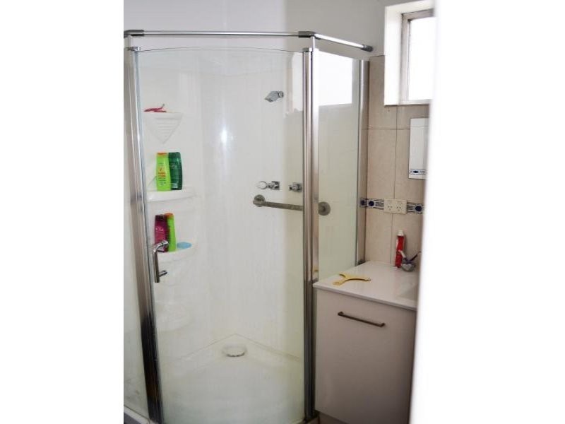 2 Wellman Street, Reservoir VIC 3073