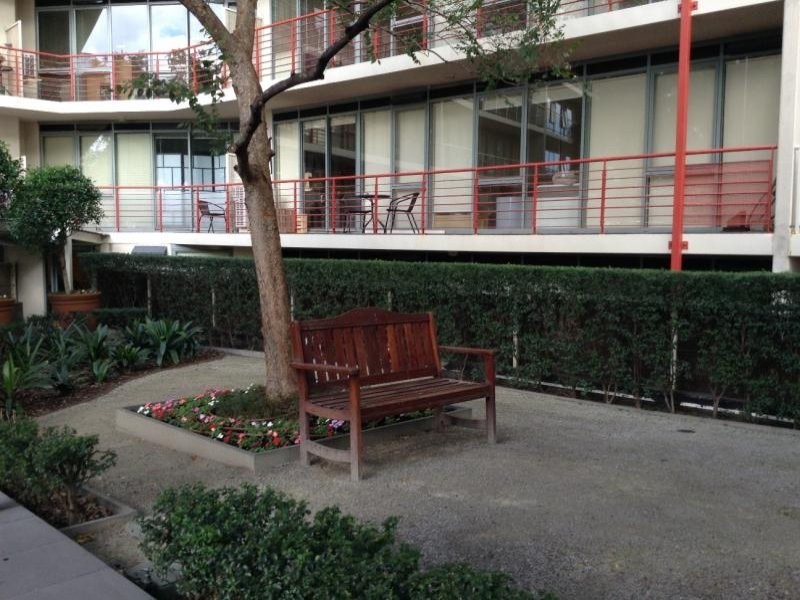 1103/83 Queensbridge Street, Southbank VIC 3006