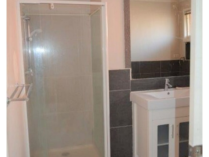 40 Christie Street, Deer Park VIC 3023