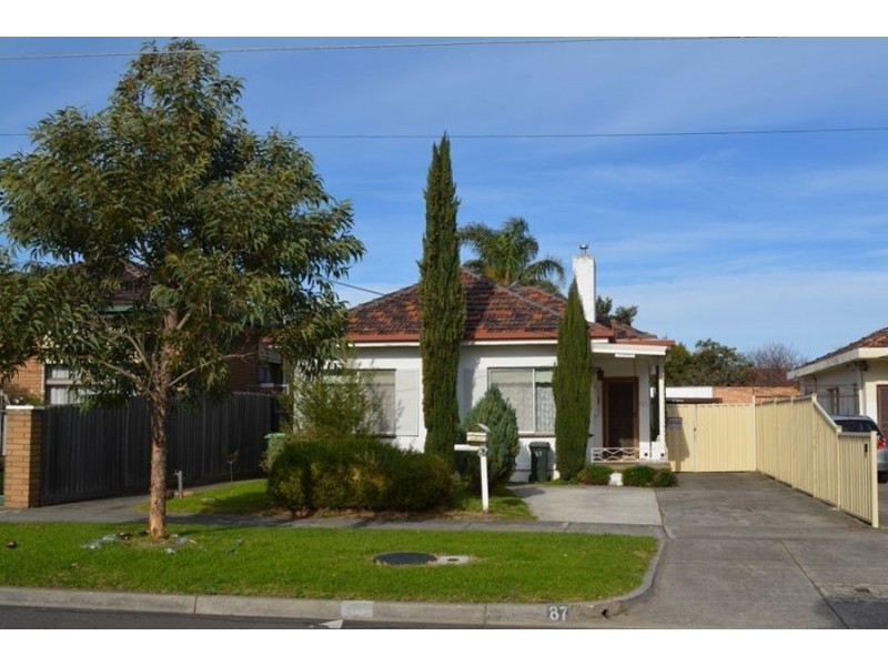 87 Barton Street, Reservoir VIC 3073