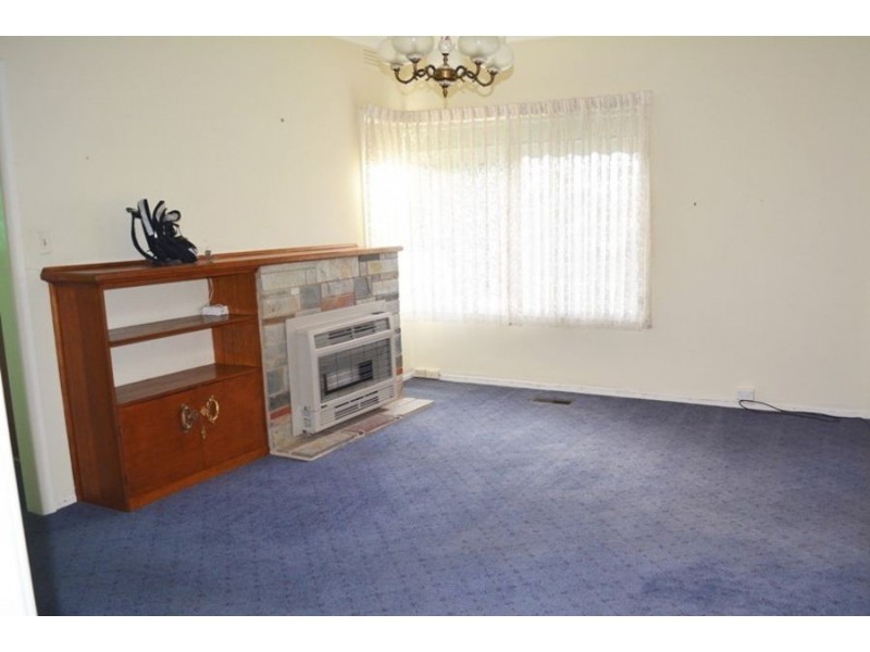87 Barton Street, Reservoir VIC 3073