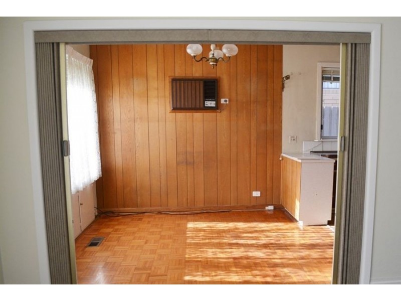 87 Barton Street, Reservoir VIC 3073
