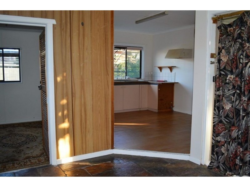 87 Barton Street, Reservoir VIC 3073