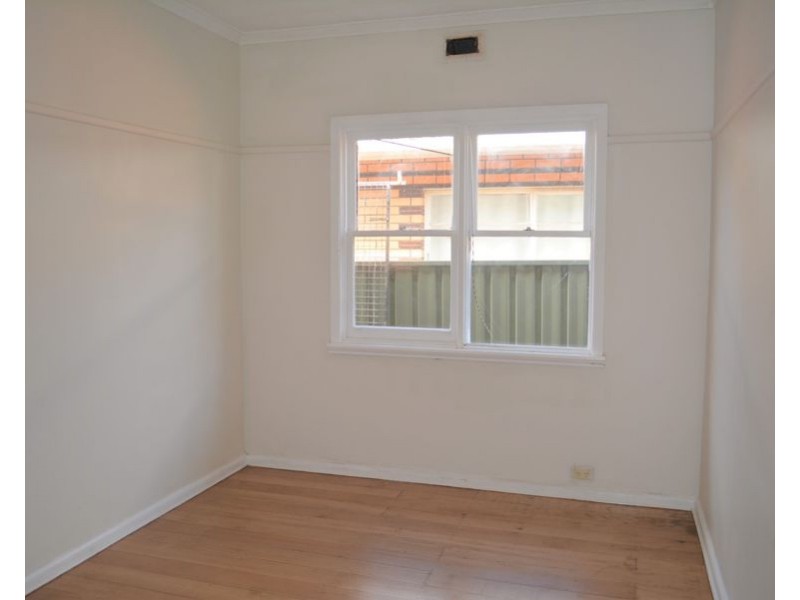 58 Ivanhoe Avenue, St Albans VIC 3021