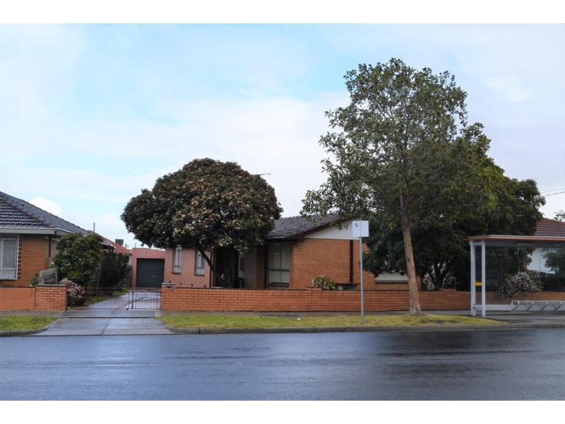 257 Main Road East, St Albans VIC 3021
