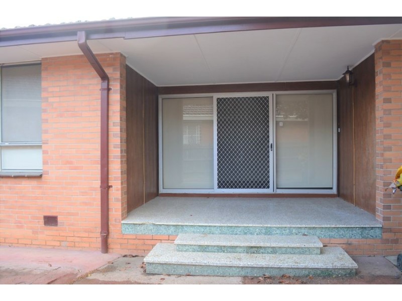 257 Main Road East, St Albans VIC 3021