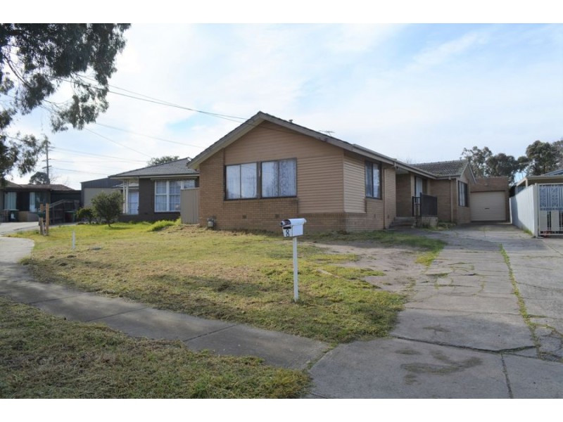8 Wallan Court, Dallas VIC 3047