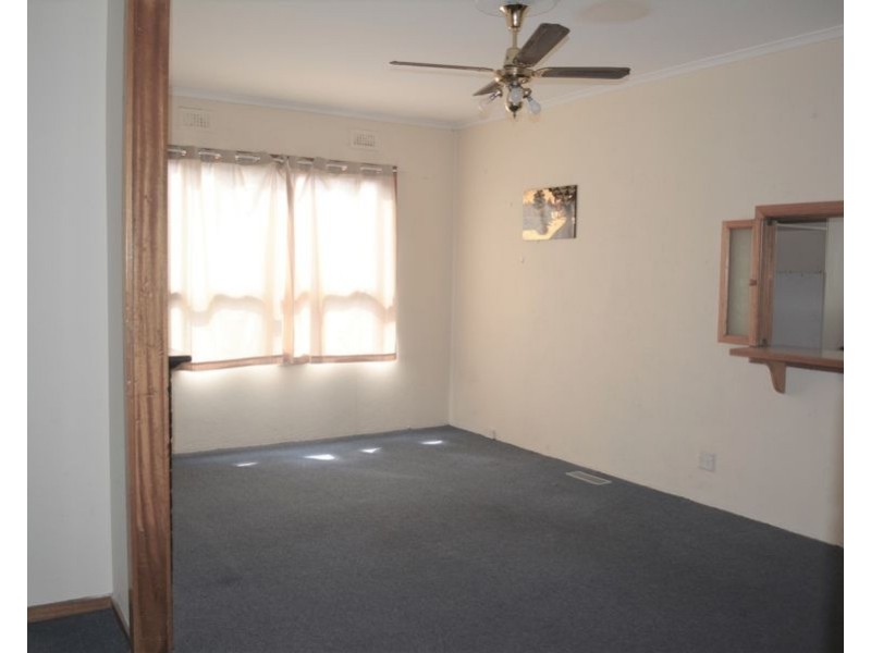 14 Faye Street, Reservoir VIC 3073