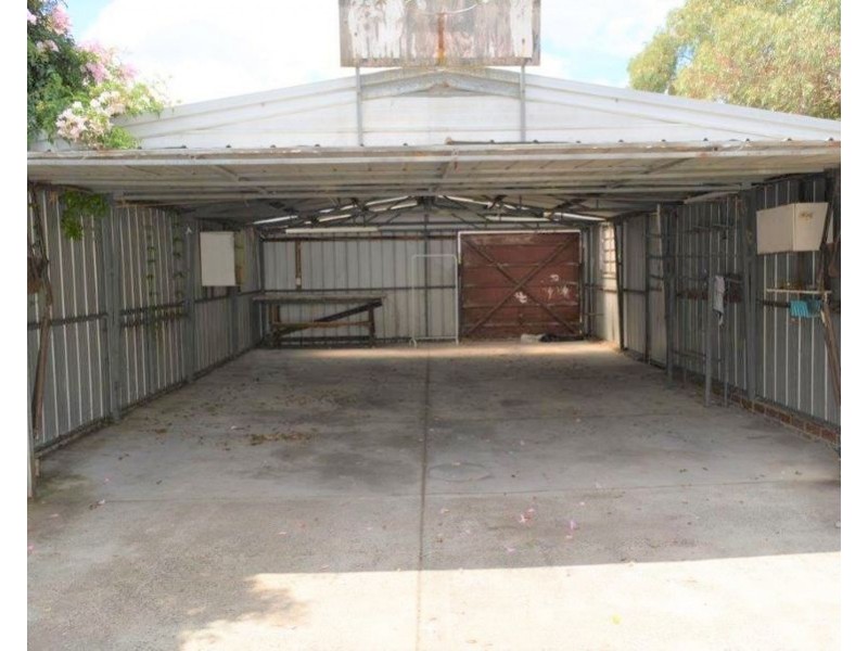 14 Faye Street, Reservoir VIC 3073