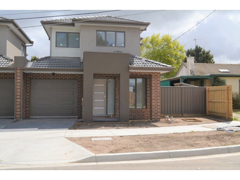 1A Crabtree Crt, Reservoir VIC 3073