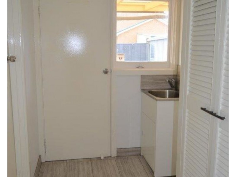 26 Flag Street, Kingsbury VIC 3083